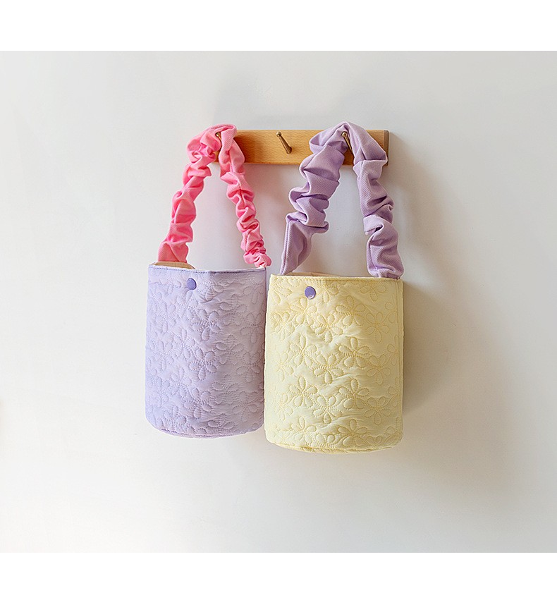 【限加購】浪漫花朵絎縫刺繡配色皺摺手提水桶包便當袋萬用購物包4色