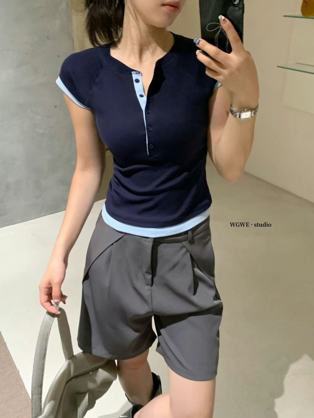 『廣州連線』6/11NEW 鈕扣設計假兩件短袖T恤修身顯瘦撞色拼接百搭打底衫上衣3色 #GZW5833