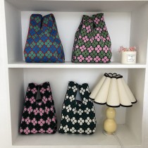 『第2件折30』東大門熱買款繽紛撞色質感針織手拿包購物包袋多色