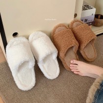 羊羔毛保暖軟底舒適毛絨室內拖鞋2色